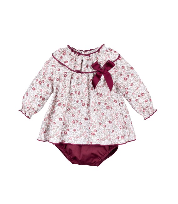 Conjunto dos piezas floral burdeos