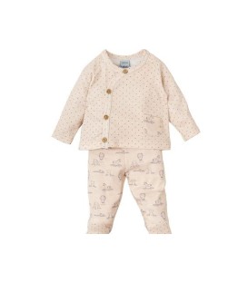 Pijama beige dos piezas elegante