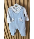 Peto con camiseta celeste