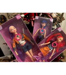 Muñecas k-pop cantan