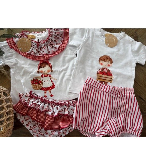 conjunto niños con frutas