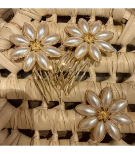 pack dos peinecillos mas broche flor