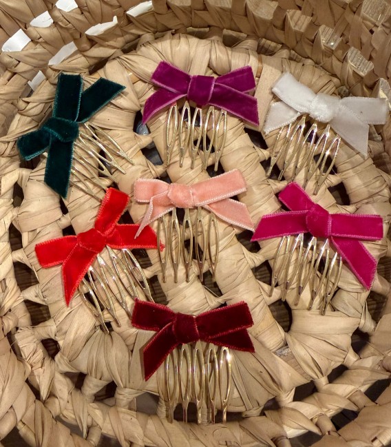 peinecillo lazo color