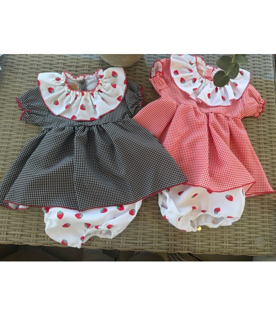 vestido con braga modelo fresas