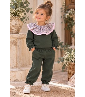 Conjunto verde flores